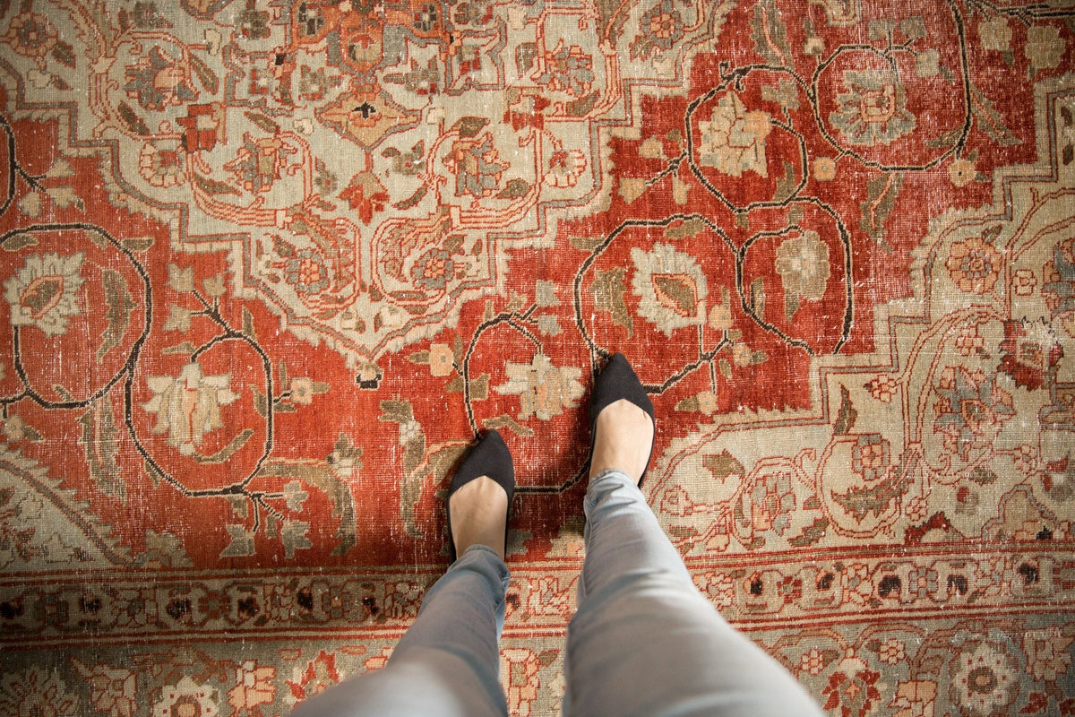 9x11.5 Vintage Distressed Khoy Carpet
