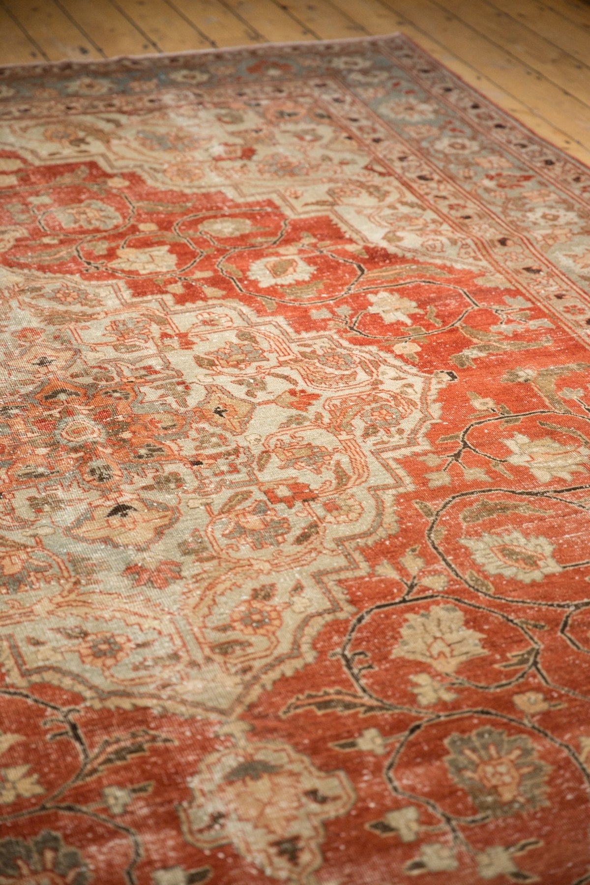 9x11.5 Vintage Distressed Khoy Carpet