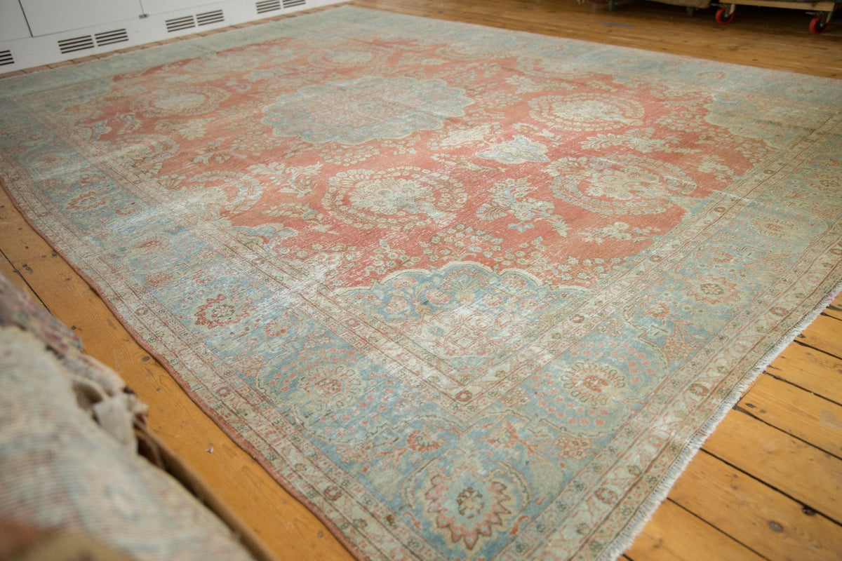 9.5x13.5 Vintage Distressed Mahal Carpet