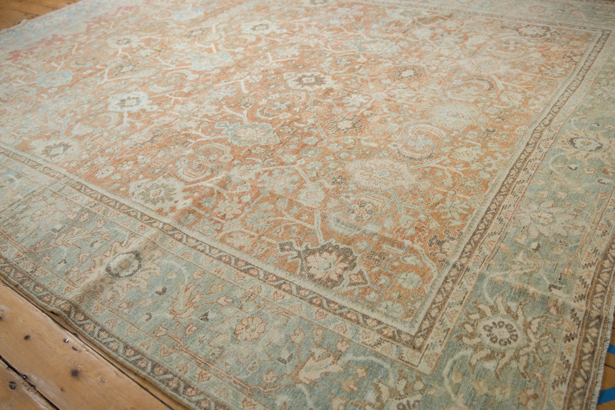 9x11.5 Vintage Distressed Mahal Carpet