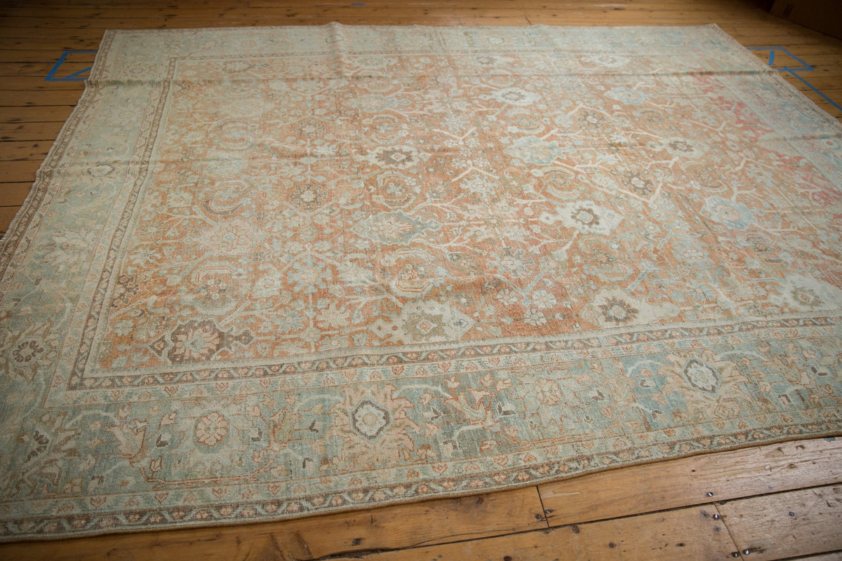 9x11.5 Vintage Distressed Mahal Carpet