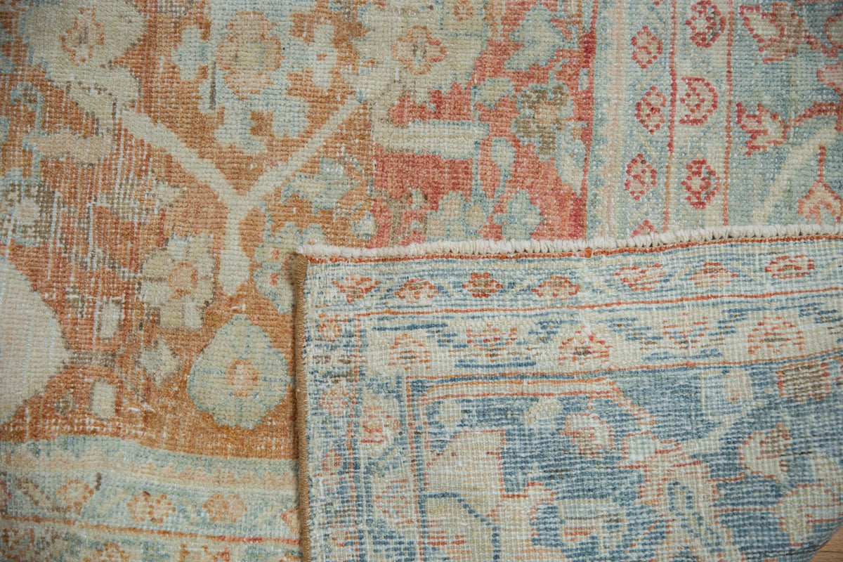 9x11.5 Vintage Distressed Mahal Carpet