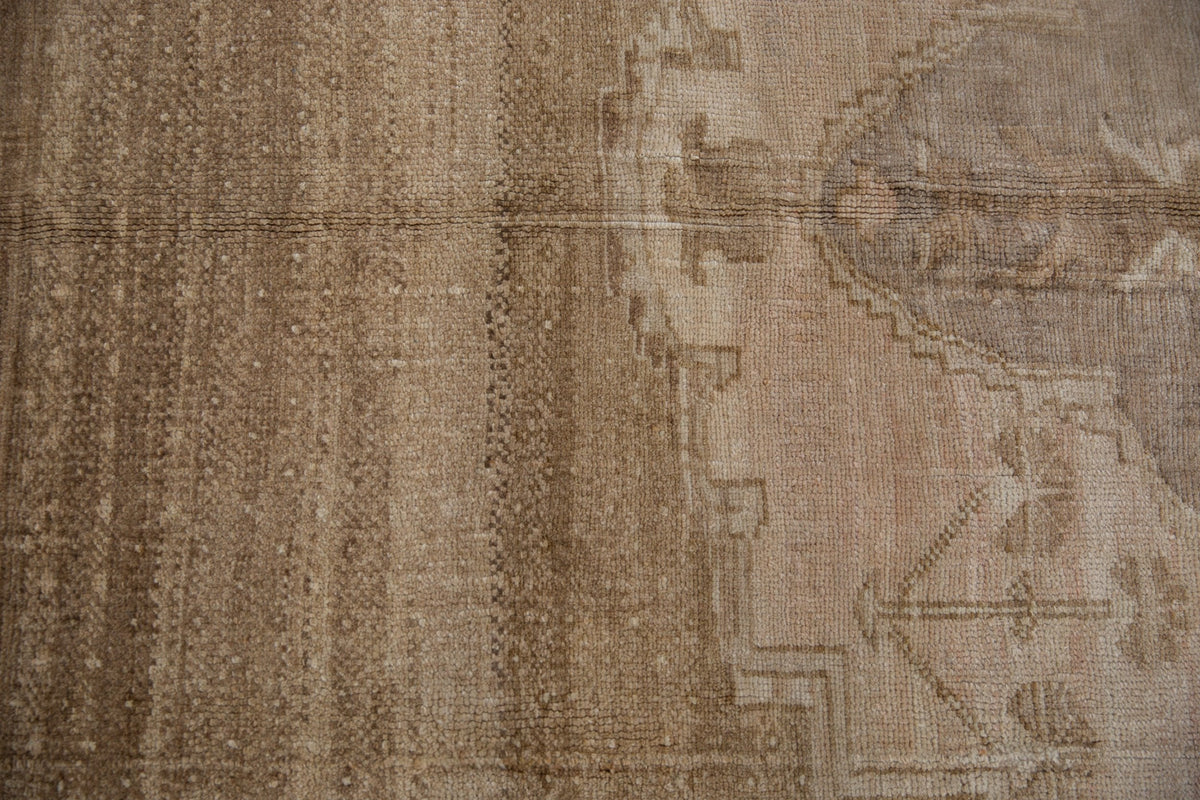 9.5x11 Vintage Distressed Oushak Carpet