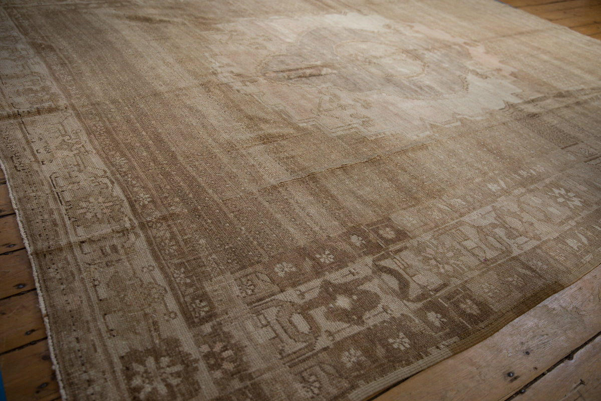 9.5x11 Vintage Distressed Oushak Carpet