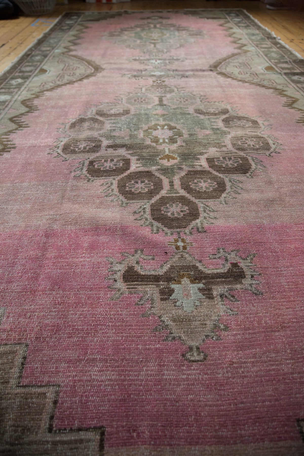 7.5x15.5 Vintage Distressed Kars Carpet Runner