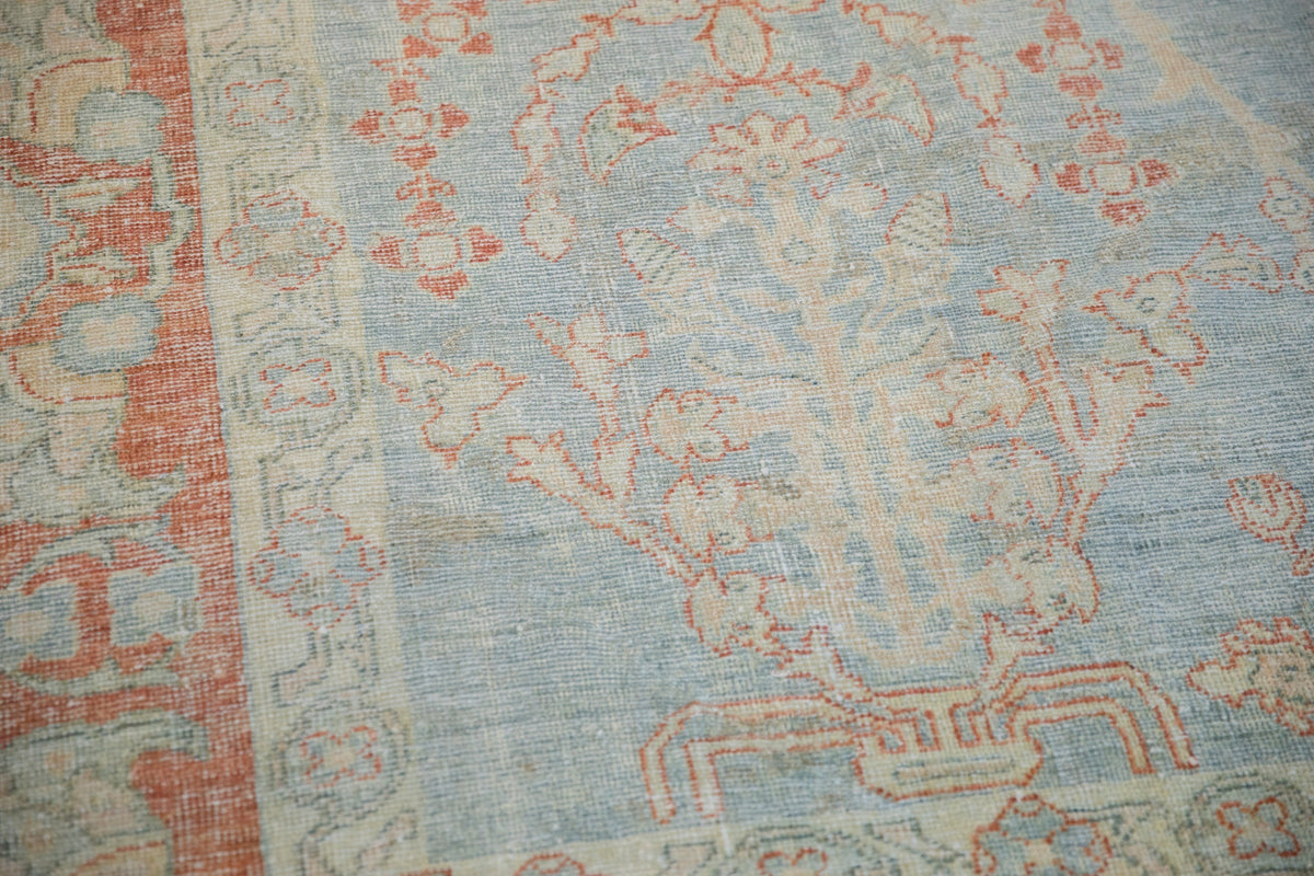 8.5x12 Vintage Distressed Mahal Carpet