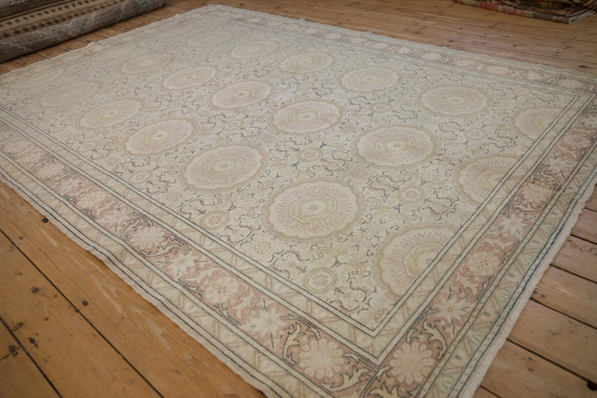 6.5x9.5 Vintage Distressed Kaisary Carpet