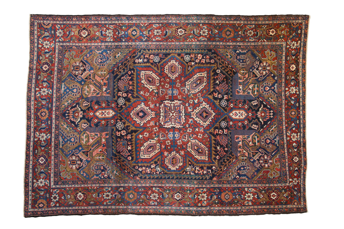 7.5x10.5 Vintage Heriz Carpet