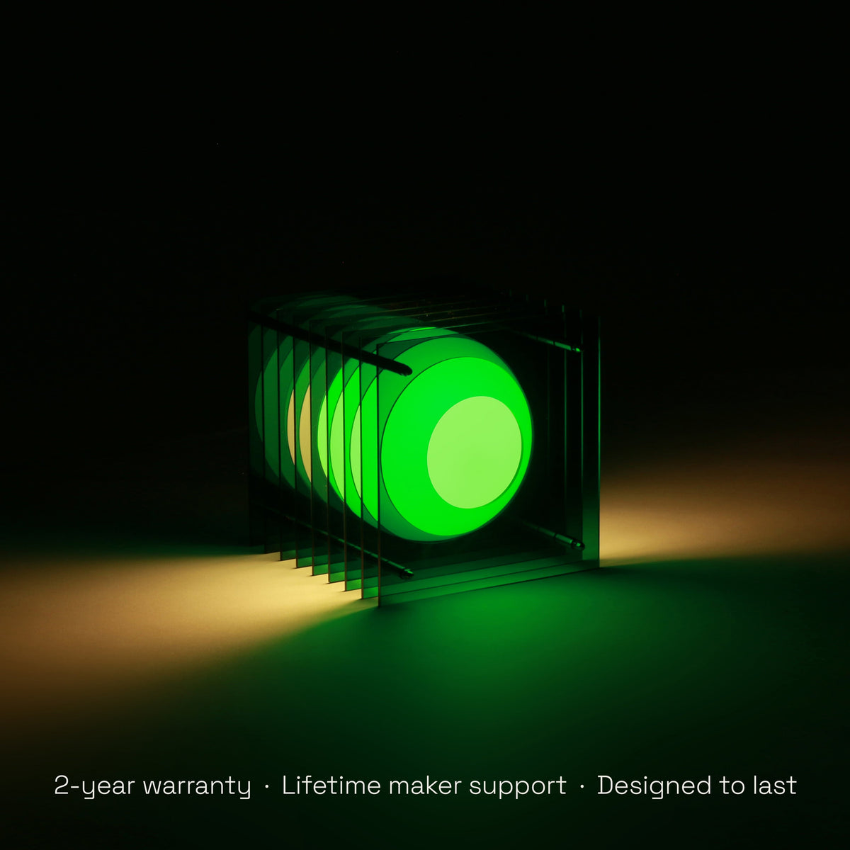 Lớp small square in green acrylic - BằNG, view 4