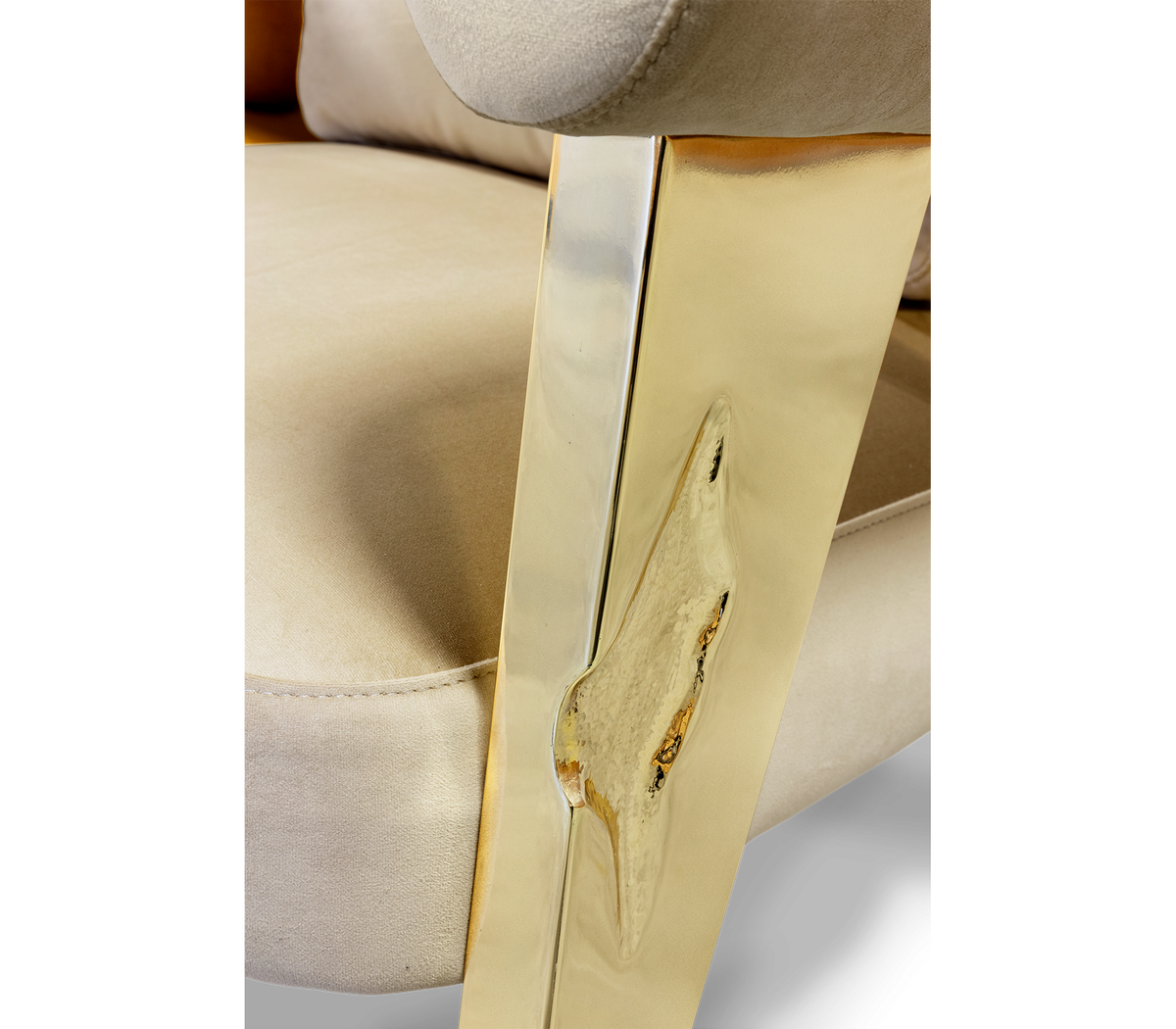 Ethereal Armchair by Boca do Lobo – view 10
