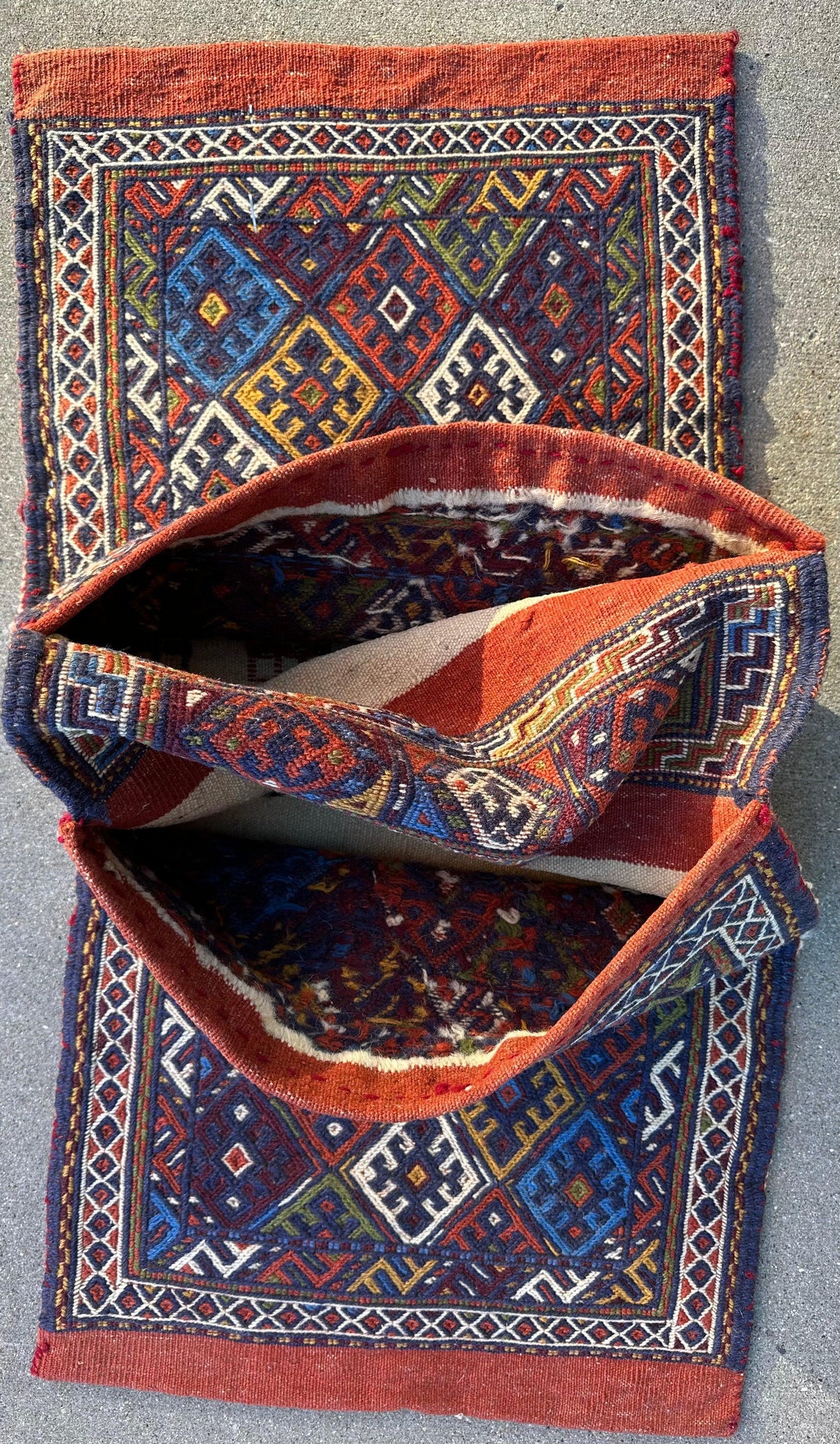 Vintage Persian Kilim Bag Face 1x4 | Navy, Ivory & Rust | Hand-Woven Wool Flatweave - Rugistan, view 6