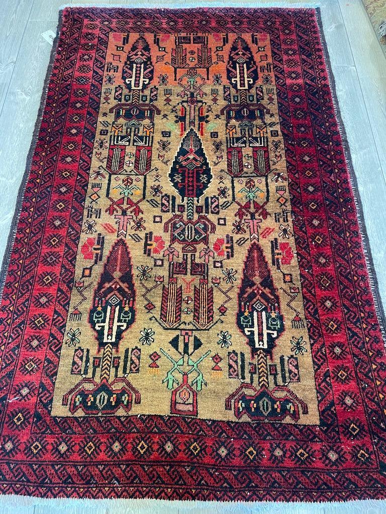 Vintage Persian Baluch Rug 4x6 | Beige, Red & Burgundy | Hand-Knotted Wool - Rugistan, view 5