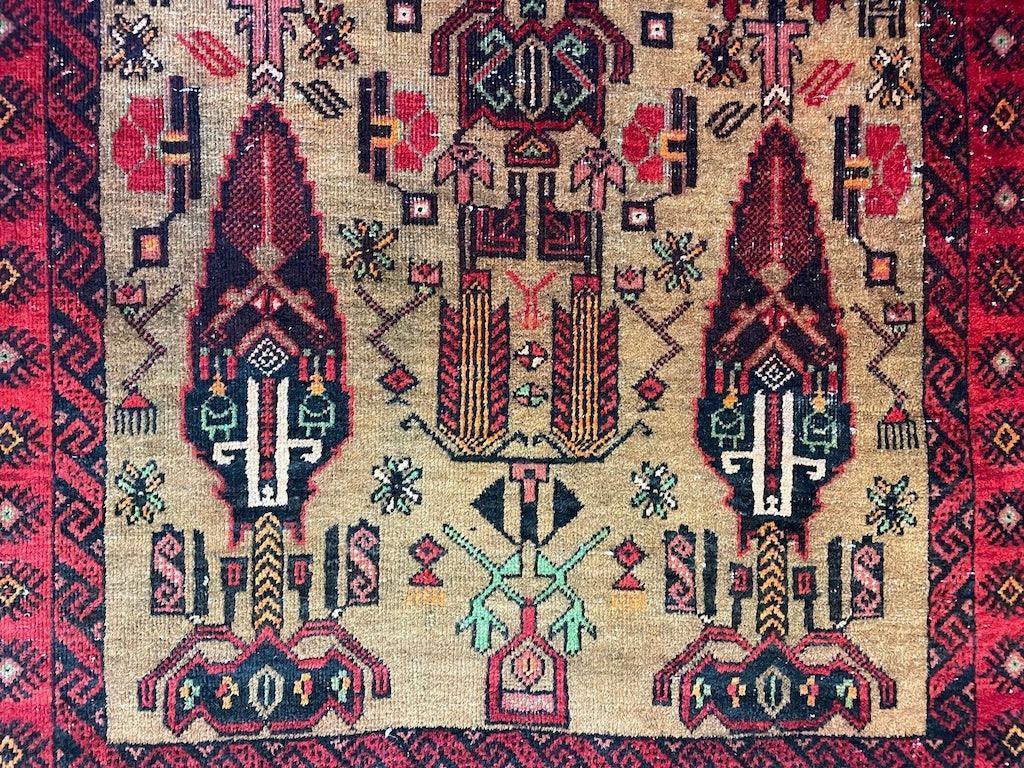 Vintage Persian Baluch Rug 4x6 | Beige, Red & Burgundy | Hand-Knotted Wool - Rugistan, view 9