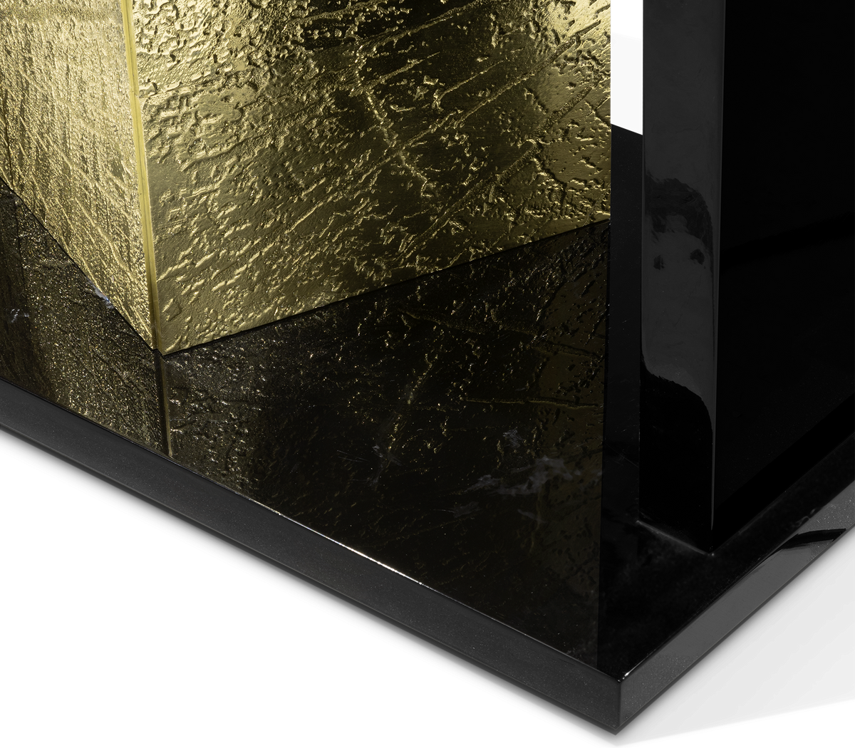 Garrett Bookcase by Boca do Lobo – view 6