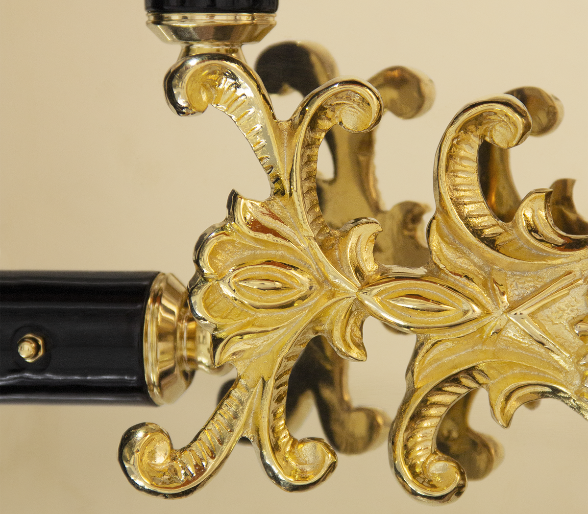 Knox Watch Winder by Boca do Lobo – view 6
