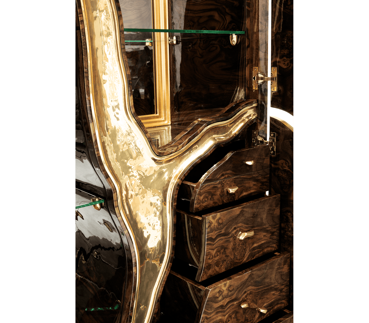 Lapiaz Walnut Root Cabinet by Boca do Lobo – view 9