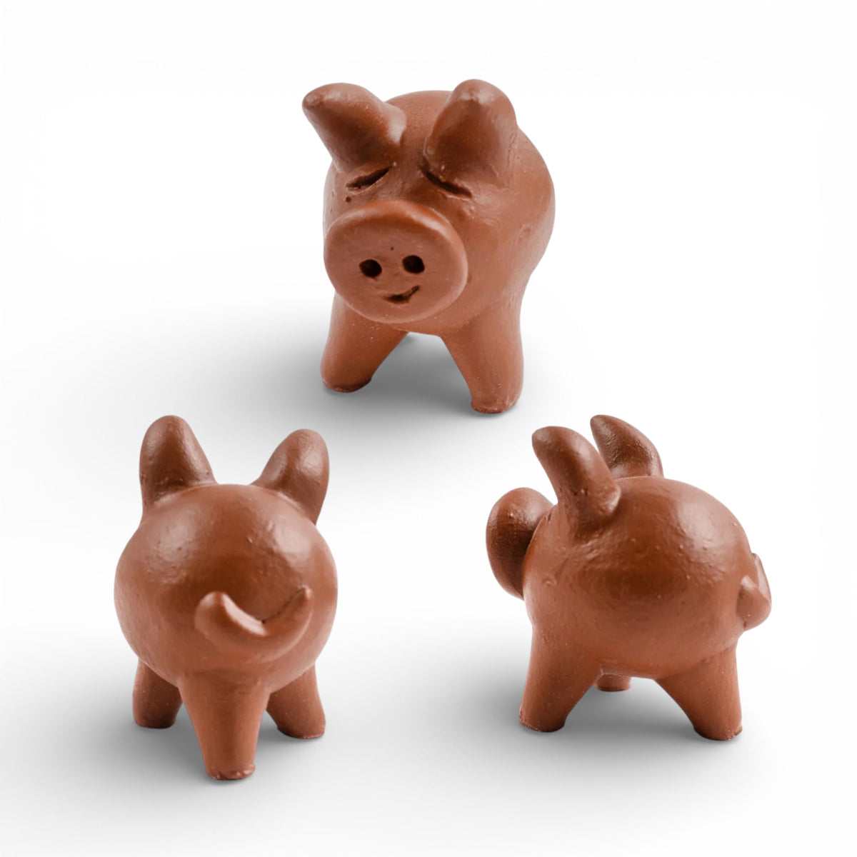 Lucky Three-Legged Terracotta Chanchito Pig by Rust & Cinder