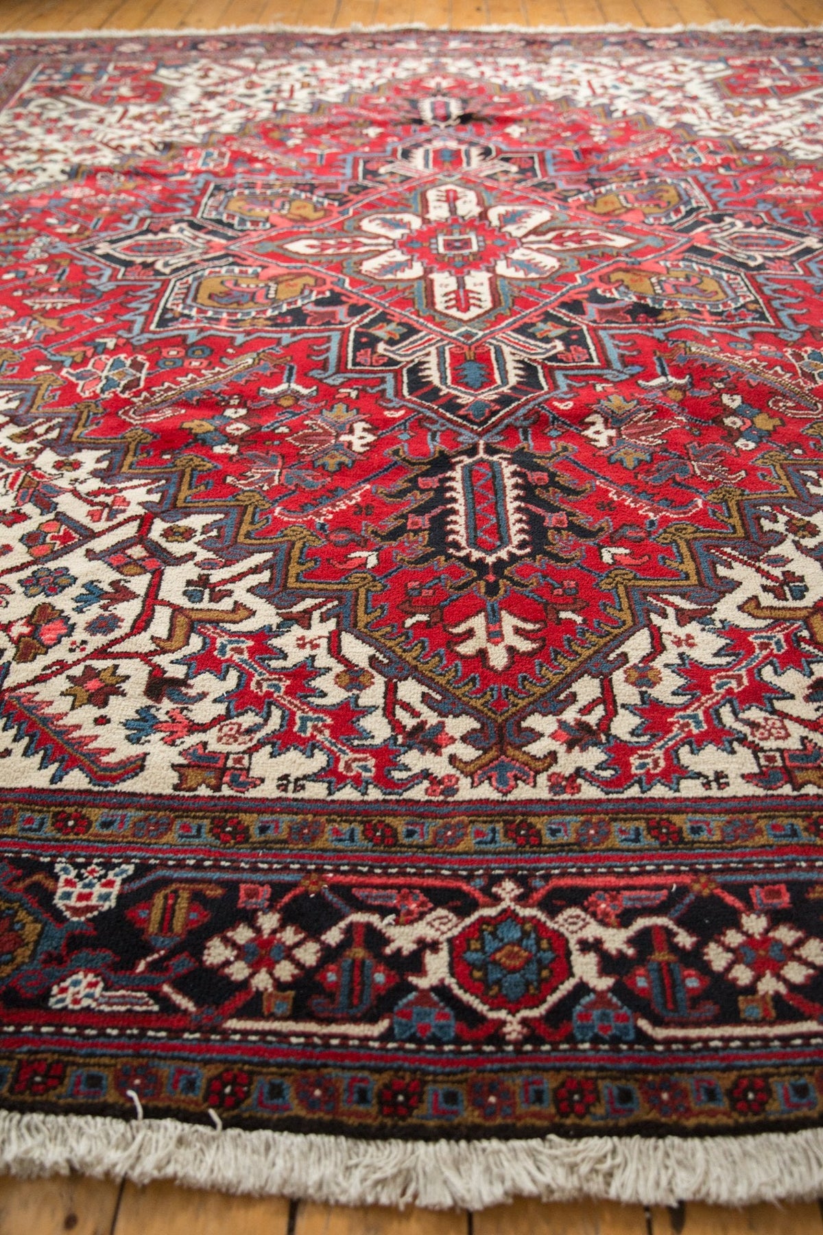 11x12 Vintage Mehrivan Square Carpet