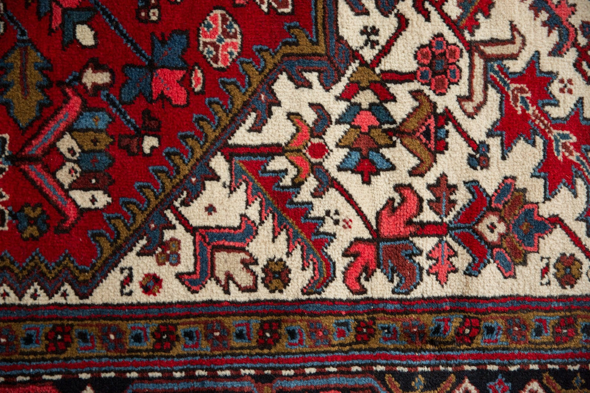 11x12 Vintage Mehrivan Square Carpet