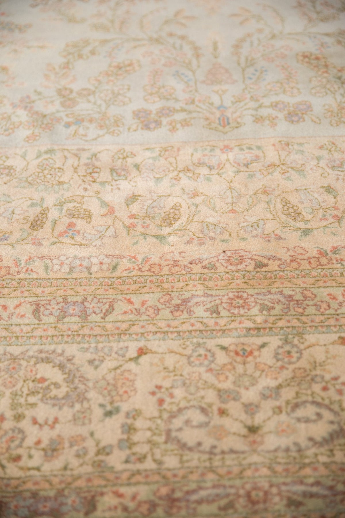 11.5x15 Vintage Tabriz Carpet