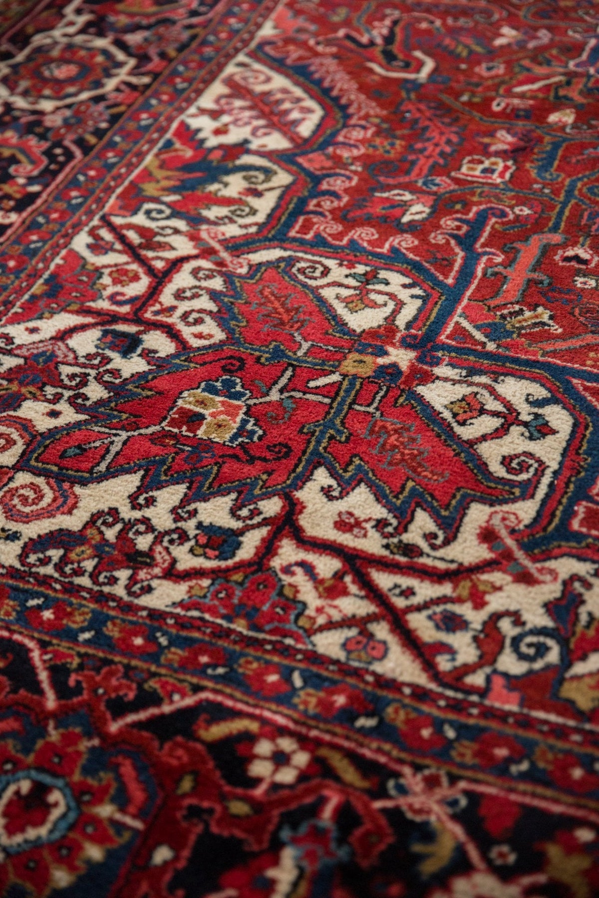 10x13 Vintage Heriz Carpet