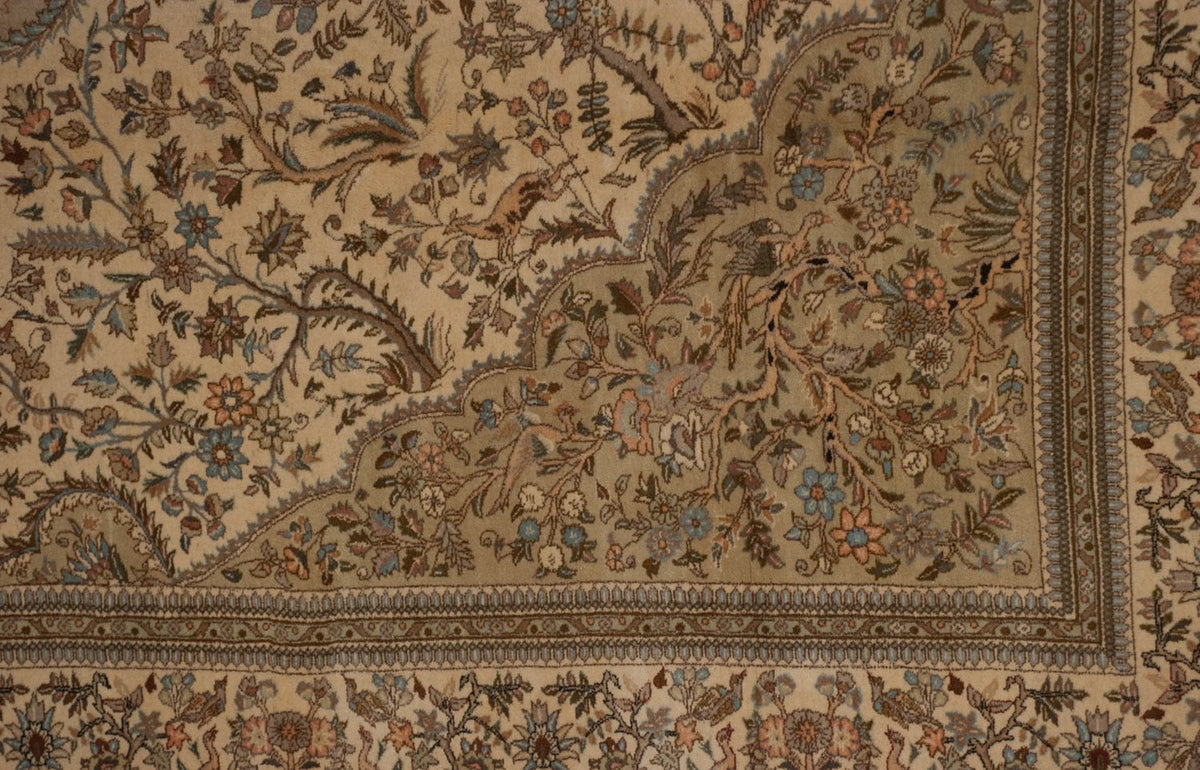 10.5x16 Vintage Tabriz Carpet