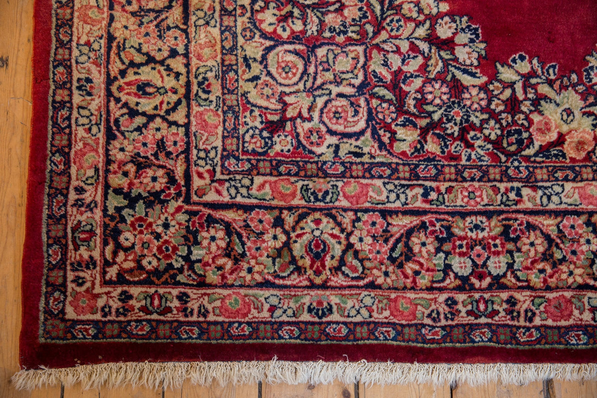6x9 Vintage Sarouk Carpet