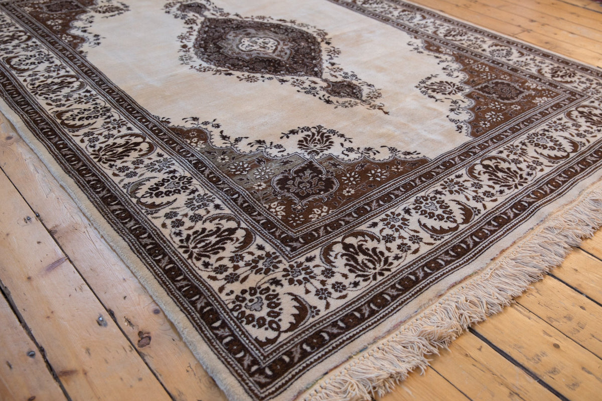 6.5x9 Vintage Tabriz Carpet