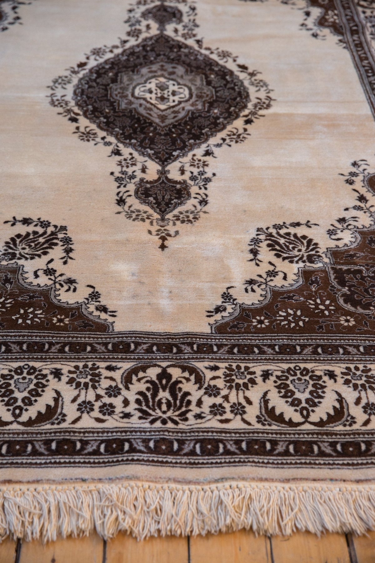 6.5x9 Vintage Tabriz Carpet