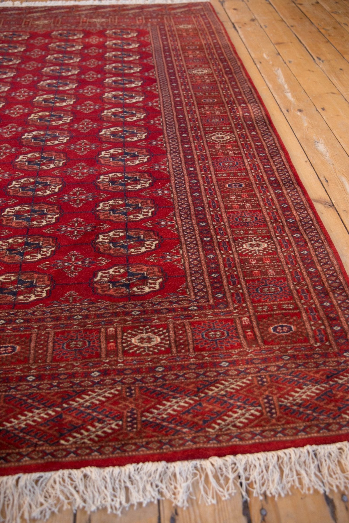 5x8 Vintage Fine Pakistani Bokhara Design Carpet