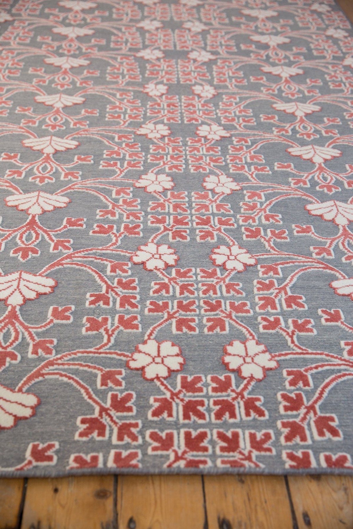 5x8 New Indian Samarkand Design Carpet