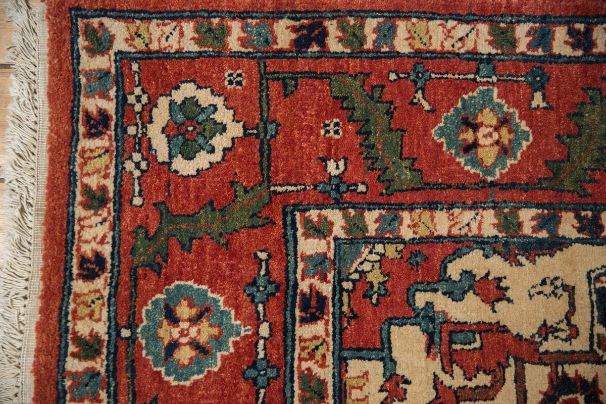 6x9.5 Vintage Indian Heriz Design Carpet