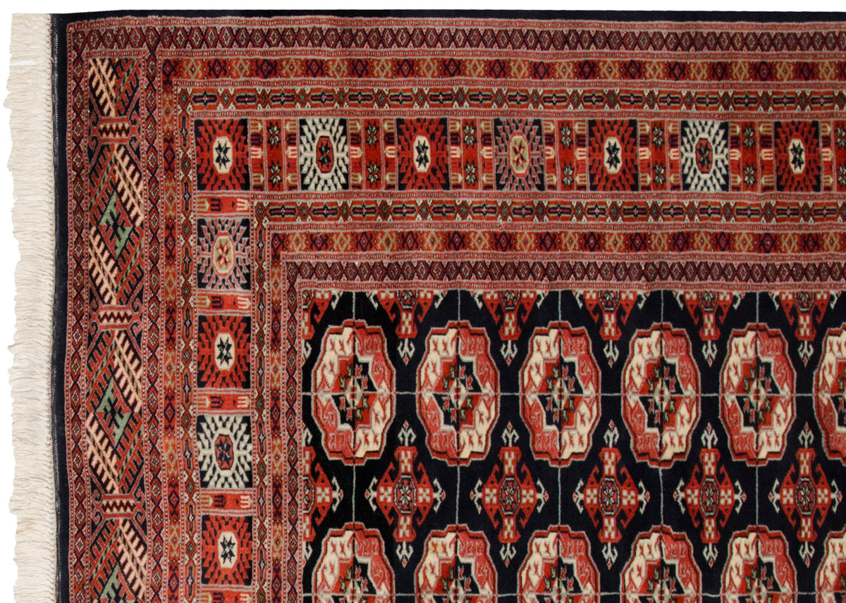 5.5x6 Vintage Fine Bokhara Square Carpet