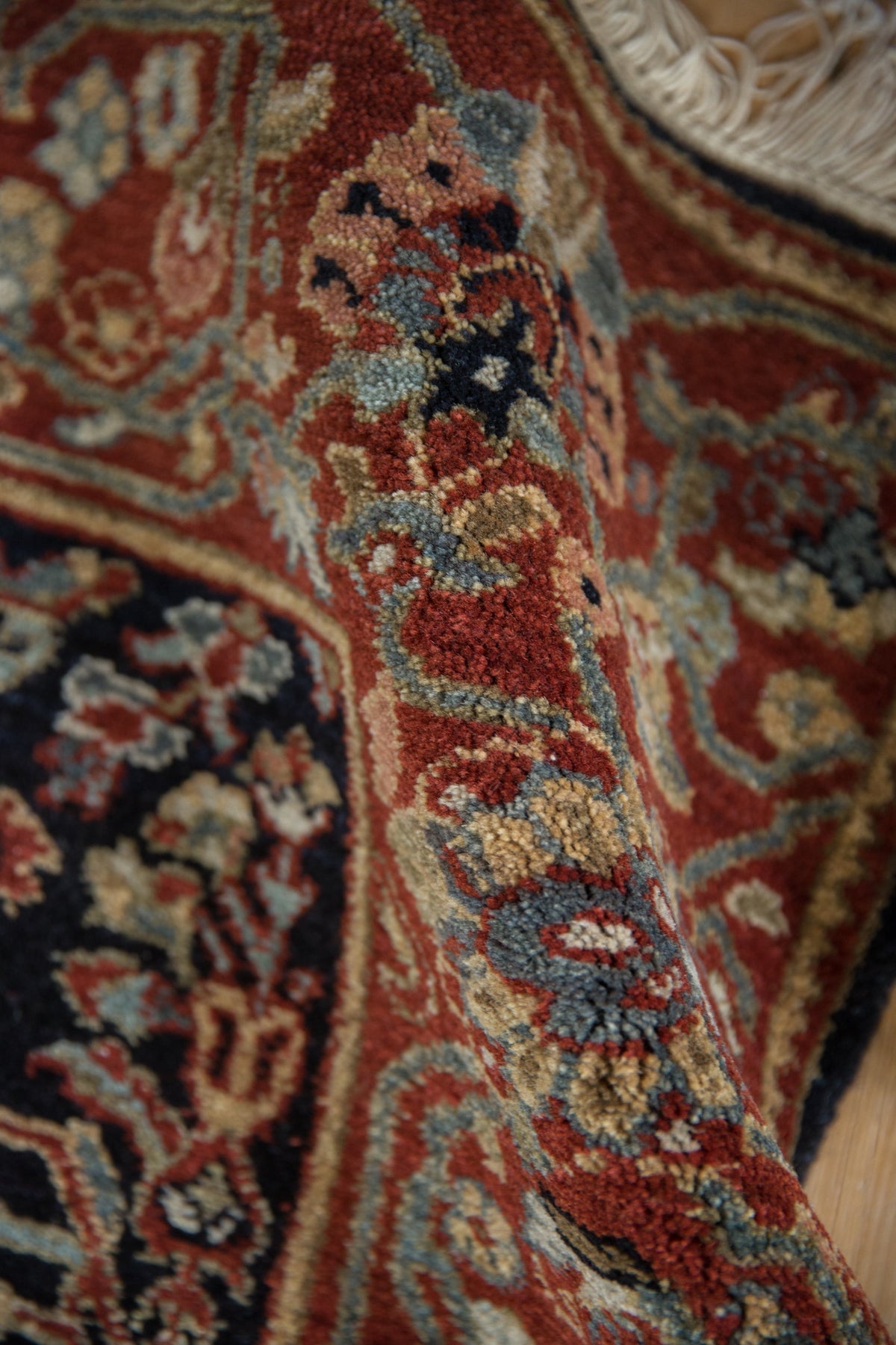 2.5x4 Vintage Armenian Hamadan Design Rug