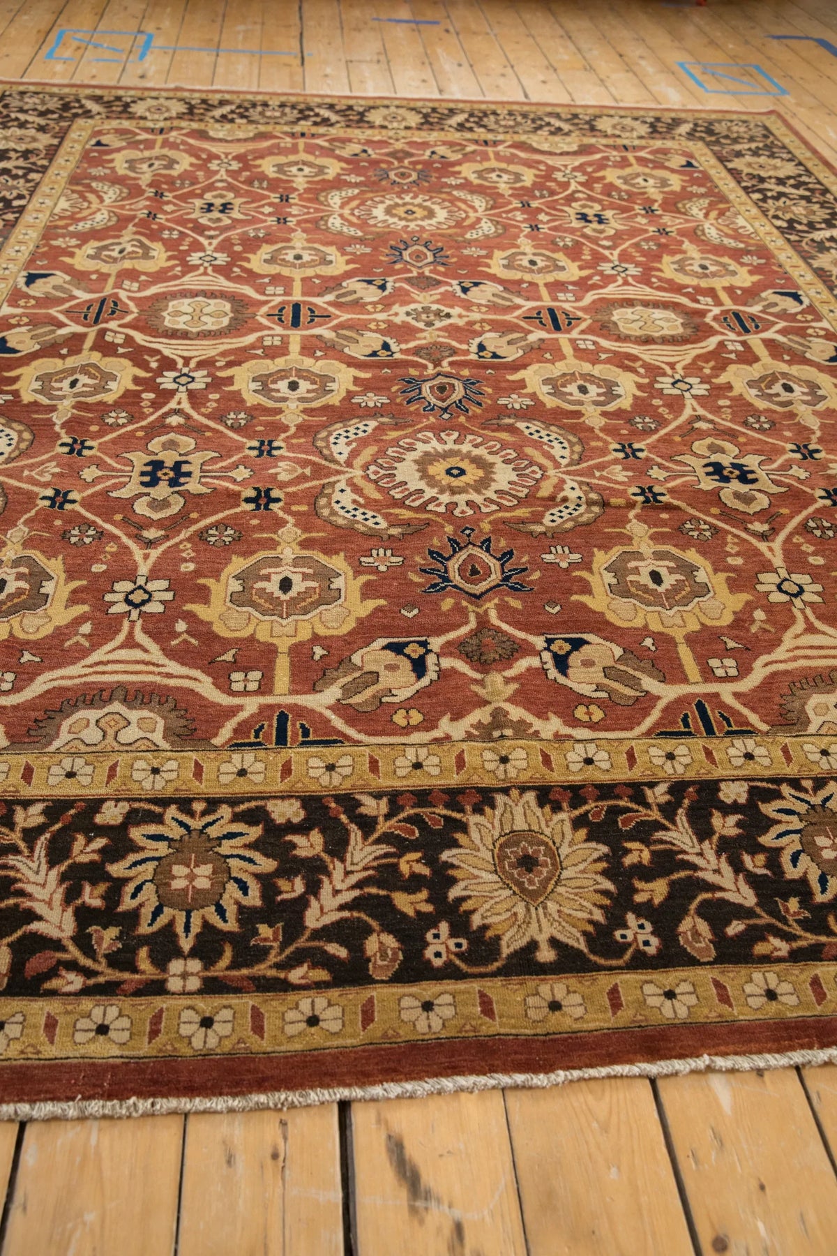 8x10 Indian Mahal Design Carpet