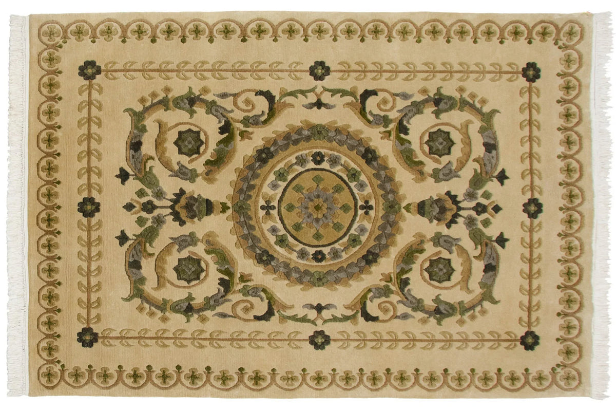 4x6 Vintage Indian Savonnerie Design Rug