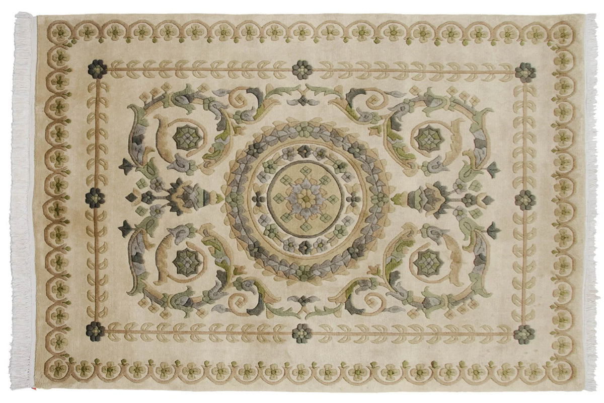 4x6 Vintage Indian Savonnerie Design Rug