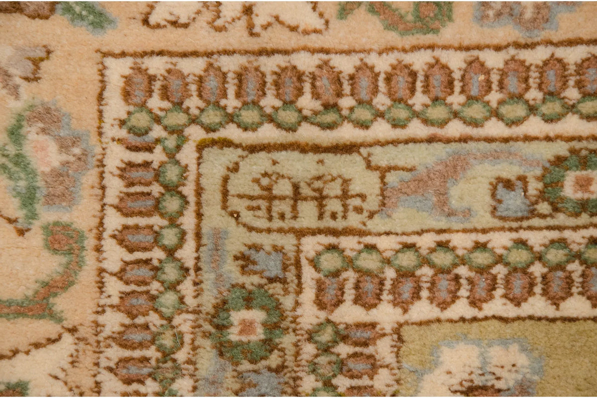 8.5x11 Vintage Tabriz Carpet
