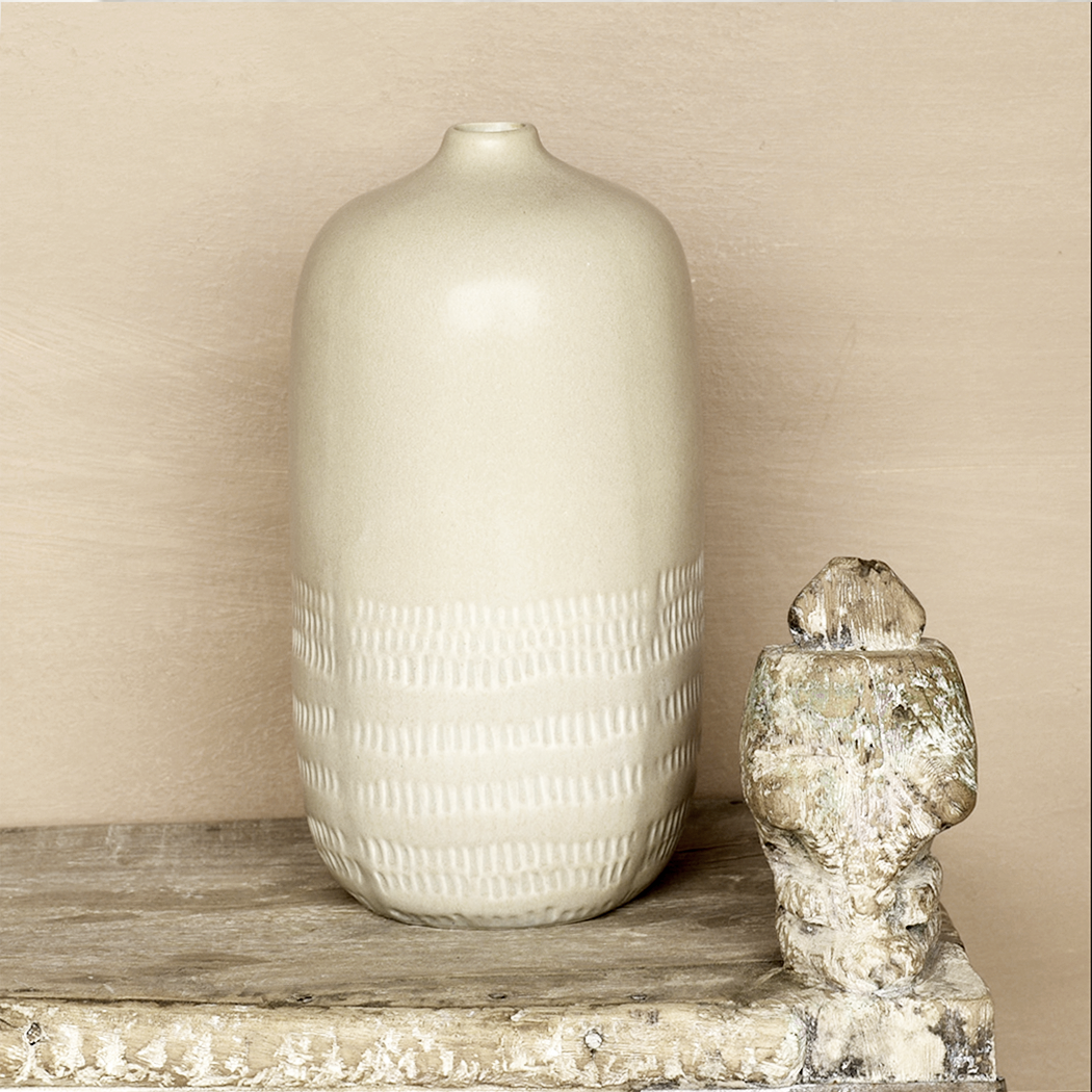 Nadia Vase - Source by Studio Skara, view 2
