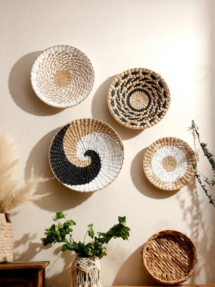 Natural Seagrass Handmade Wall Decor with Organic Texture