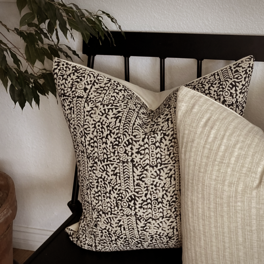 Alessi Pillow Cover - Source by Studio Skara, view 3