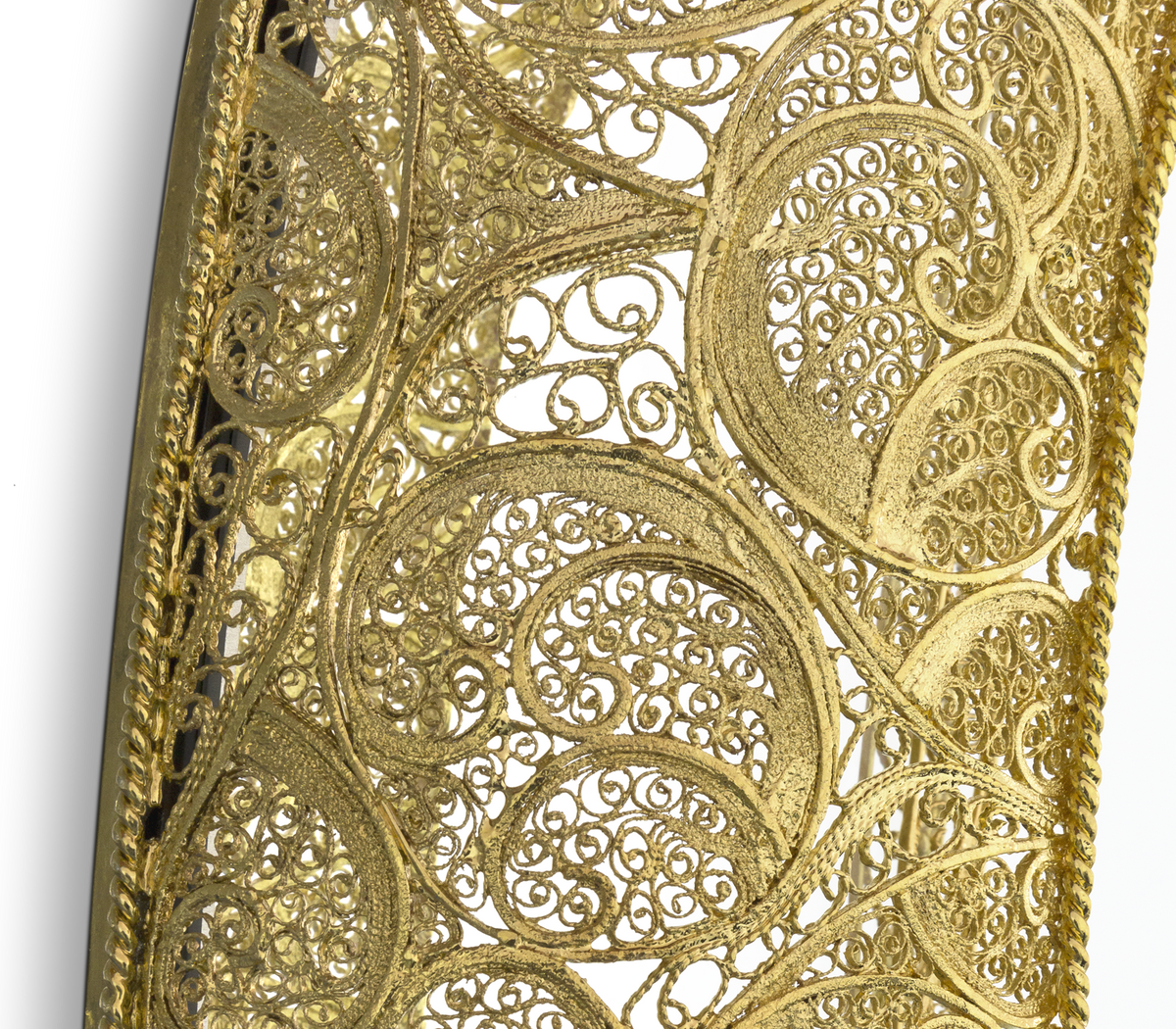 Ring Filigree Mirror by Boca do Lobo – view 4