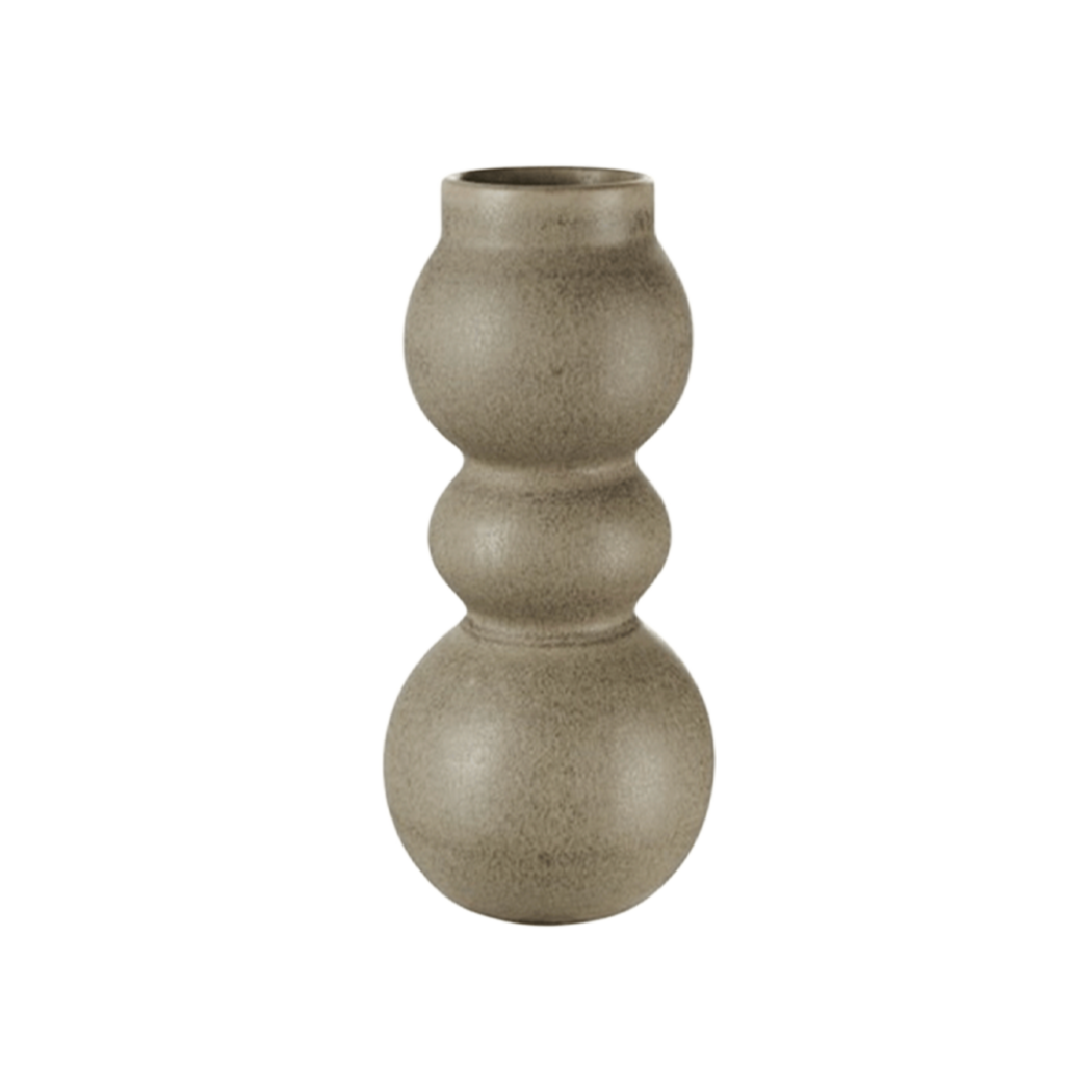 Rowan Earthenware Vase - Source by Studio Skara, view 2