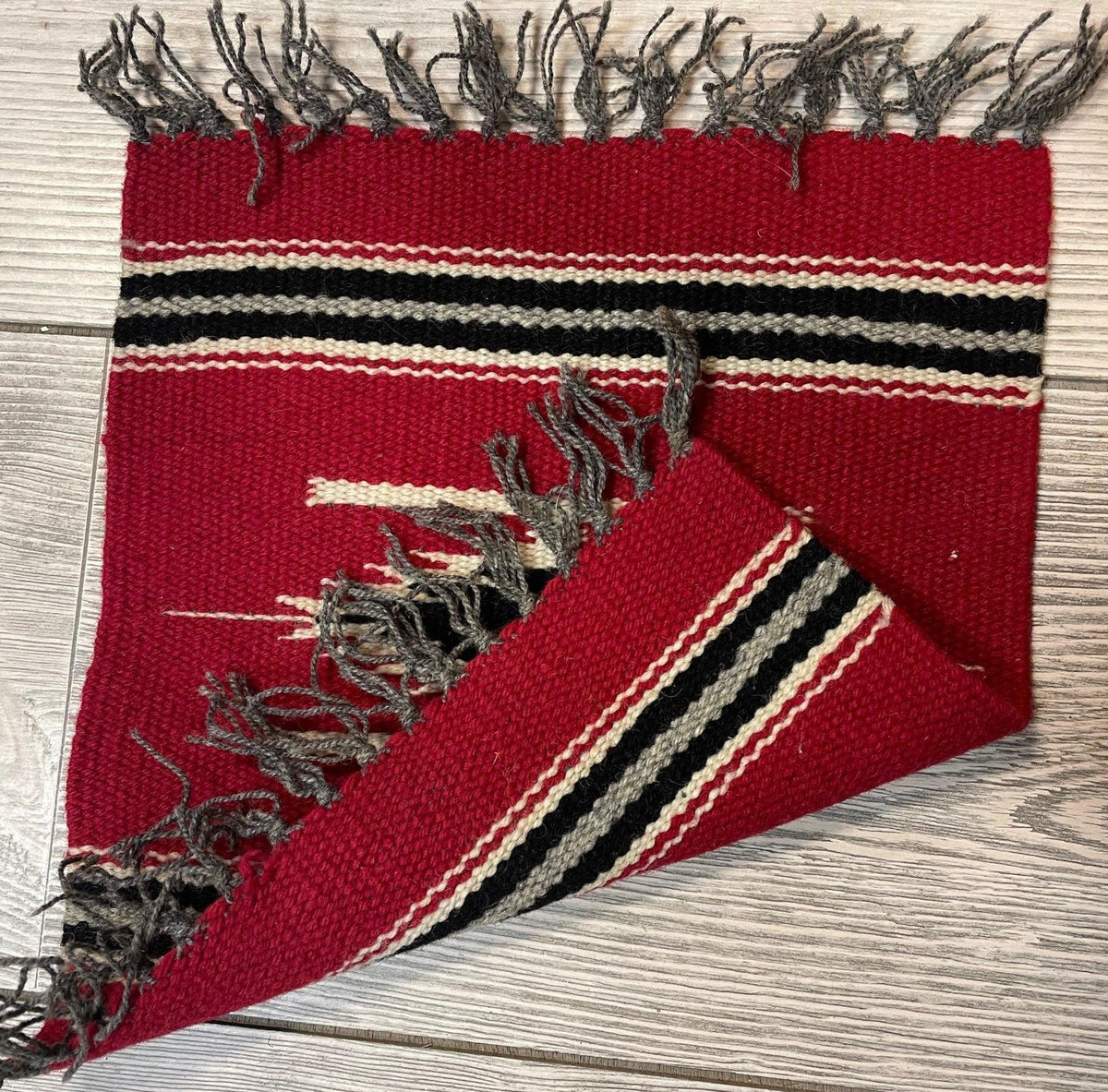 Vintage Kilim Rug 1x1 | Red, Black & Ivory | Hand-Woven Wool Flatweave - Rugistan, view 2