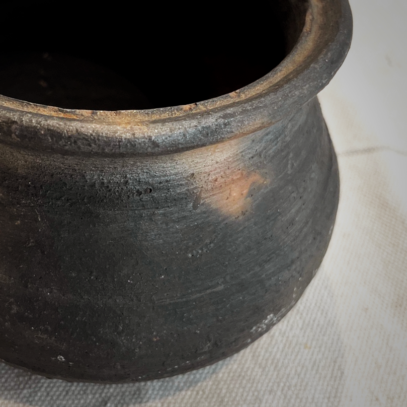 Vintage Clay Vessel - Source by Studio Skara, view 2