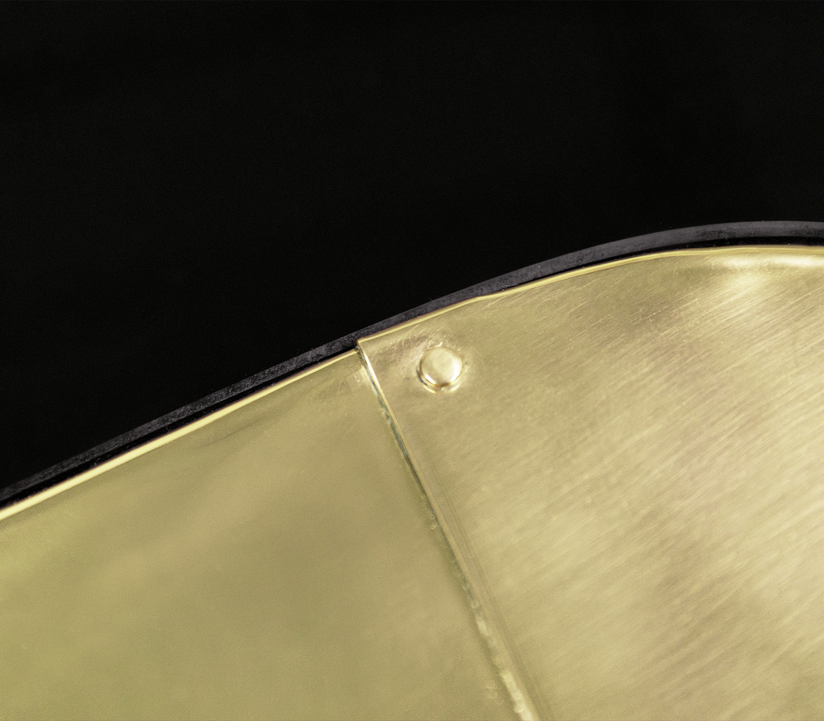 Wave Hammered Brass Center Table by Boca do Lobo – view 5