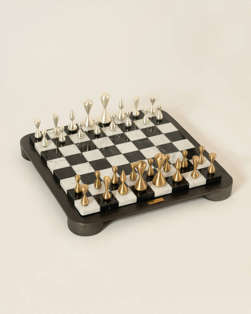 CHRONOS CHESS SET by Taho Living image 0