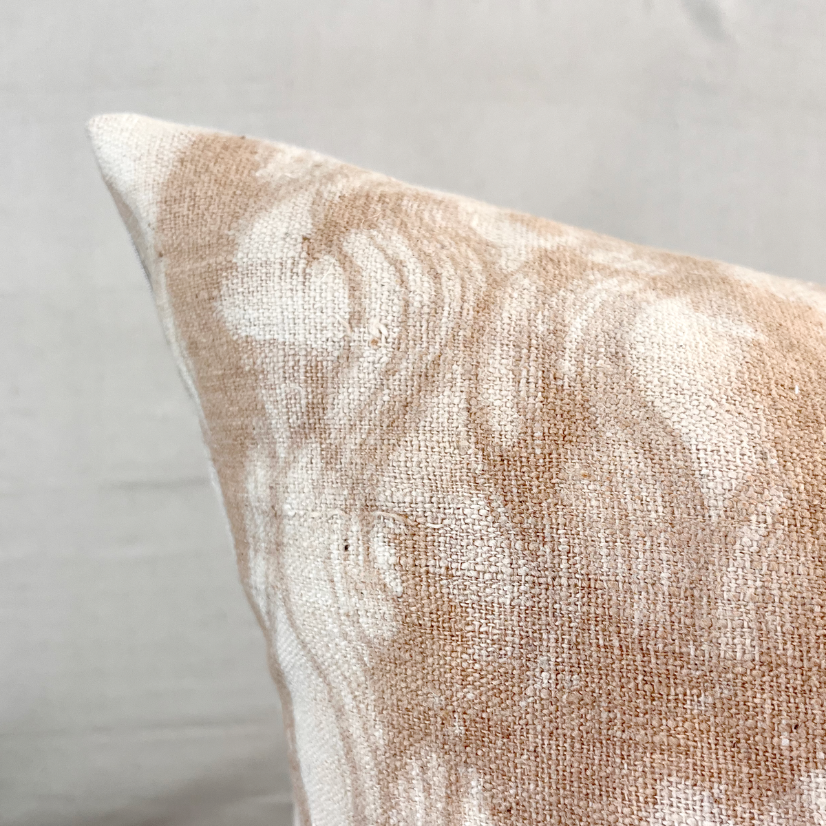 Vintage Fabric Pillow #T.1036 - Source by Studio Skara, view 4