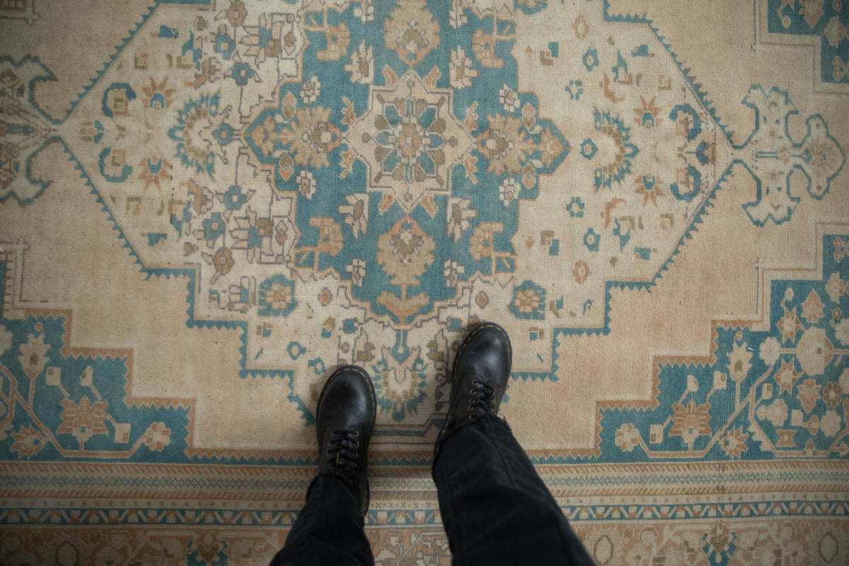 6x9.5 Vintage Distressed Oushak Carpet