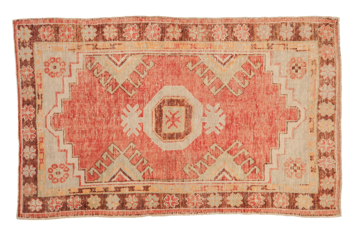 2.5x4.5 Vintage Distressed Oushak Rug